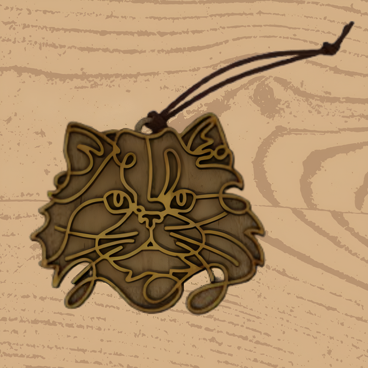 Himalayan Cat Ornament – Elegant Handcrafted Décor
